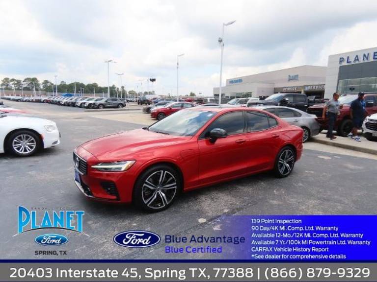 2021 Volvo S60 Recharge T8 eAWD PHEV R-Design Expression