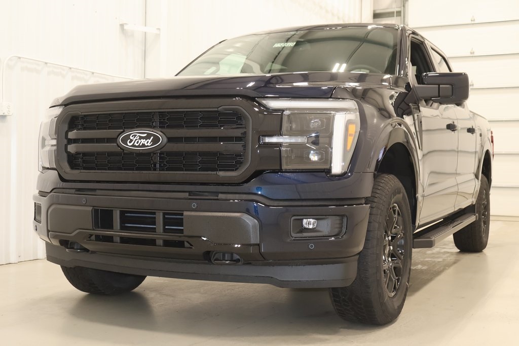 2025 Ford F-150 Lariat photo 3