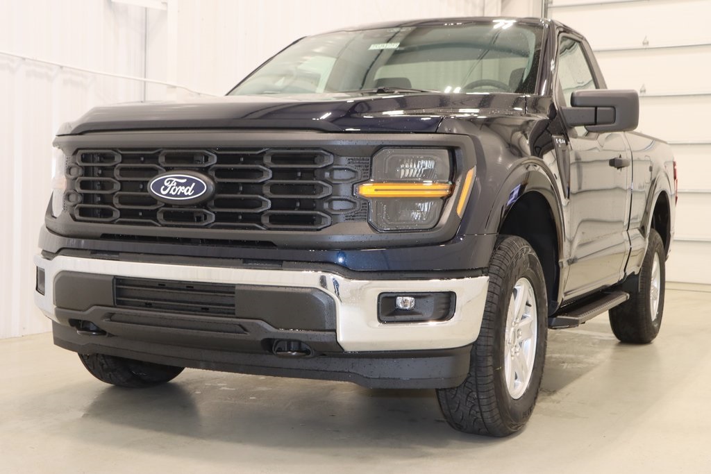 2025 Ford F-150 XL photo 4