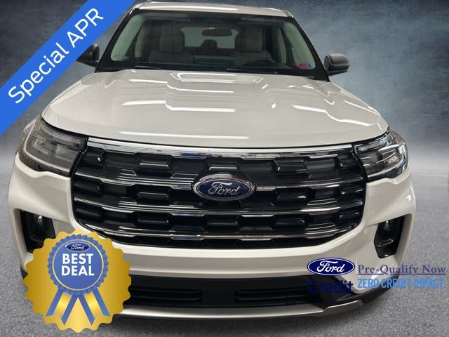 2025 Ford Explorer photo 6