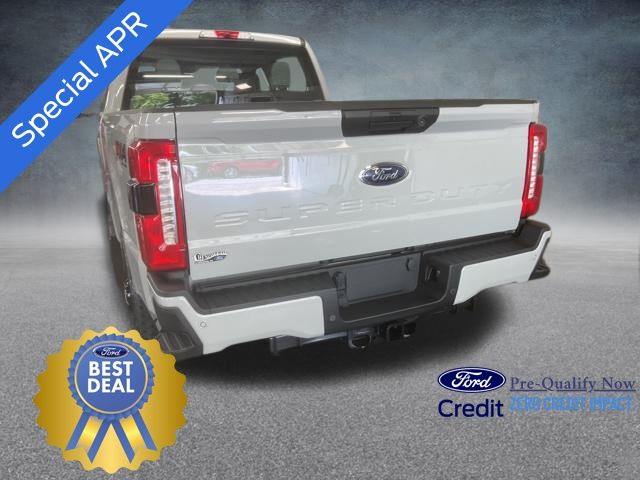 2025 Ford F-250 photo 4