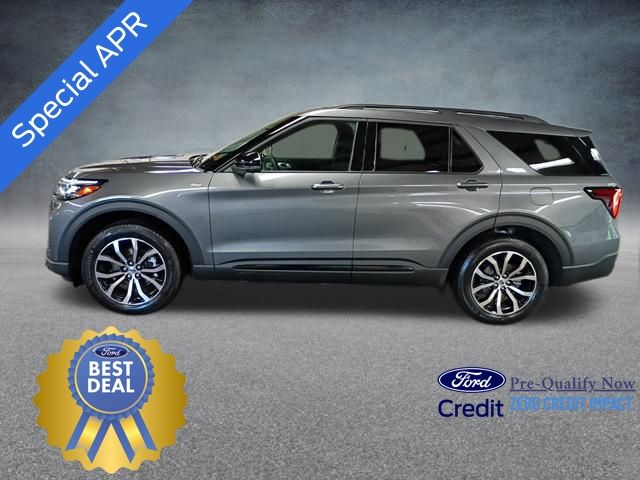 2025 Ford Explorer ST-Line photo 2