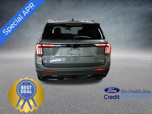 2025 Ford Explorer ST-Line photo 3