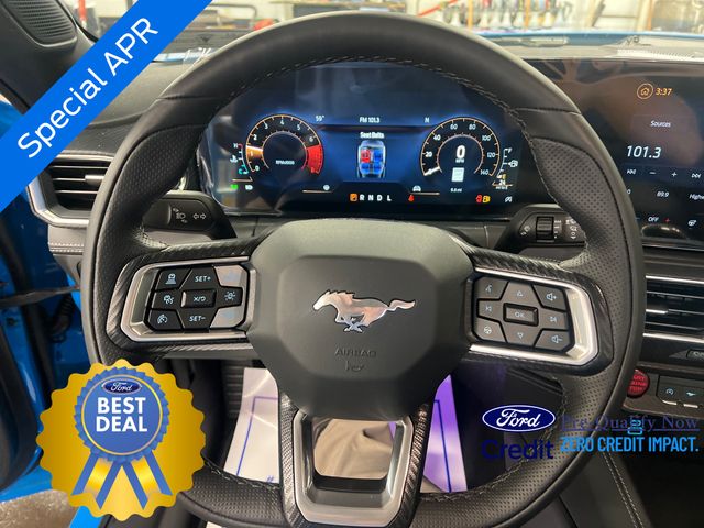 2025 Ford Mustang EcoBoost photo 11