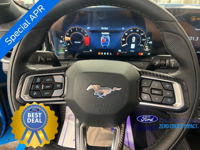 2025 Ford Mustang EcoBoost photo 12