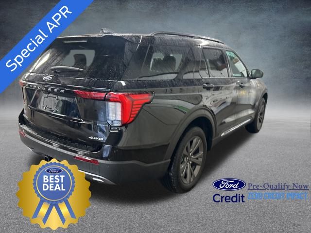 2025 Ford Explorer photo 4