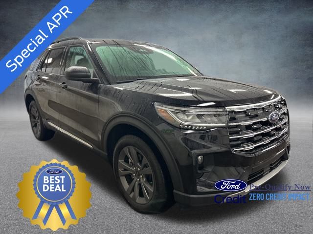 2025 Ford Explorer photo 5