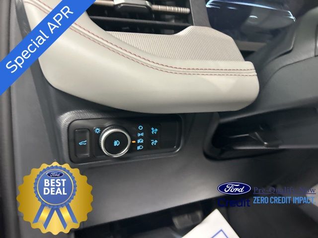 2025 Ford Explorer photo 11