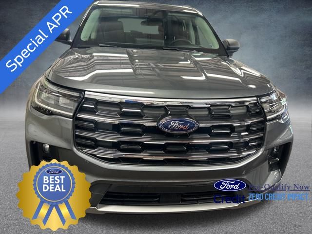 2025 Ford Explorer photo 7