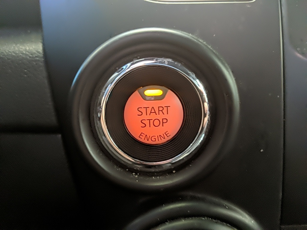 2019 Nissan Titan SL photo 19
