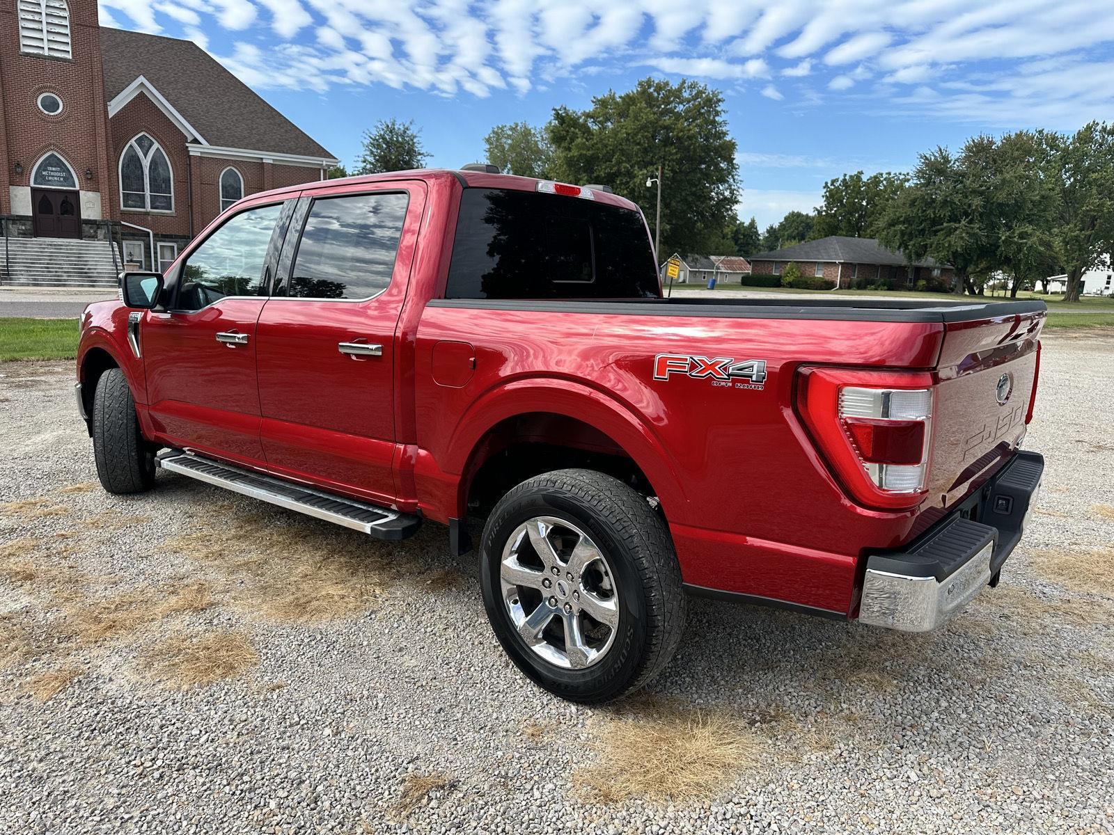 2023 Ford F-150 Lariat photo 8