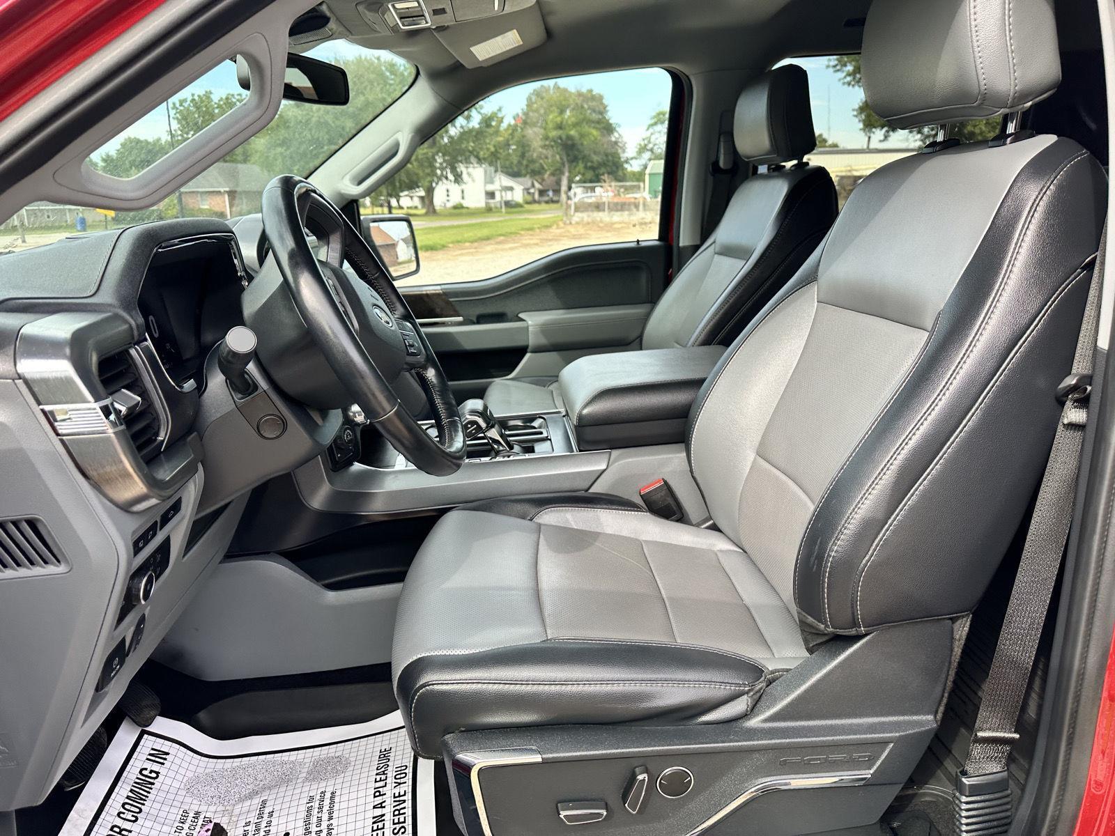 2023 Ford F-150 Lariat photo 11