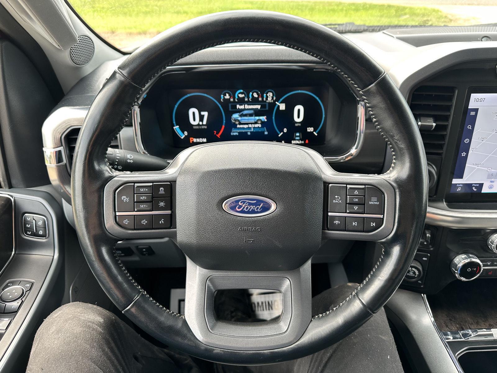 2023 Ford F-150 Lariat photo 26