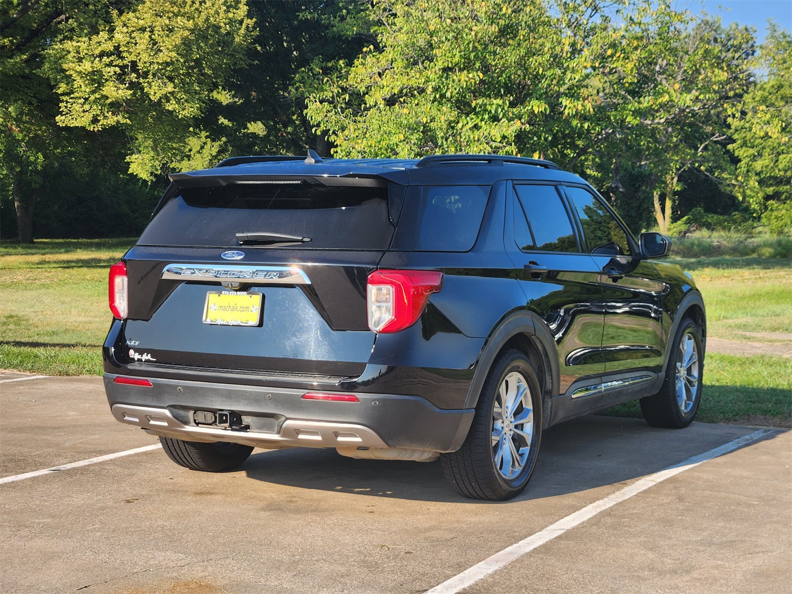2022 Ford Explorer XLT photo 6
