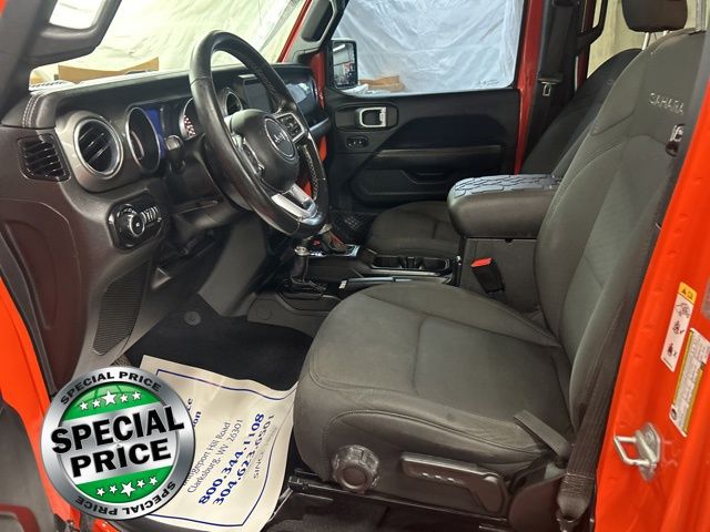 2020 Jeep Wrangler Unlimited Sahara photo 9