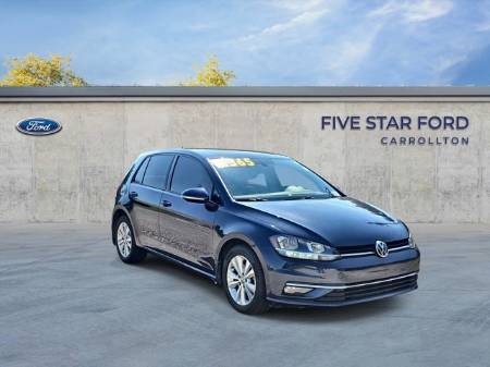 2018 Volkswagen Golf SE