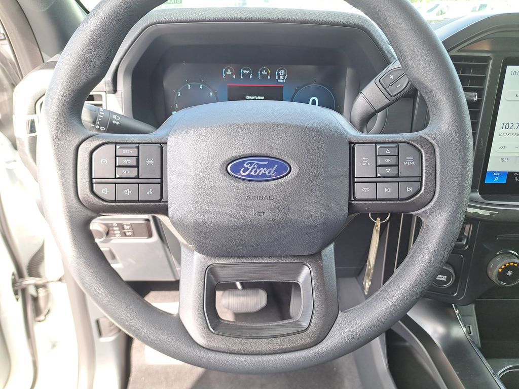 2025 Ford F-150 STX photo 17