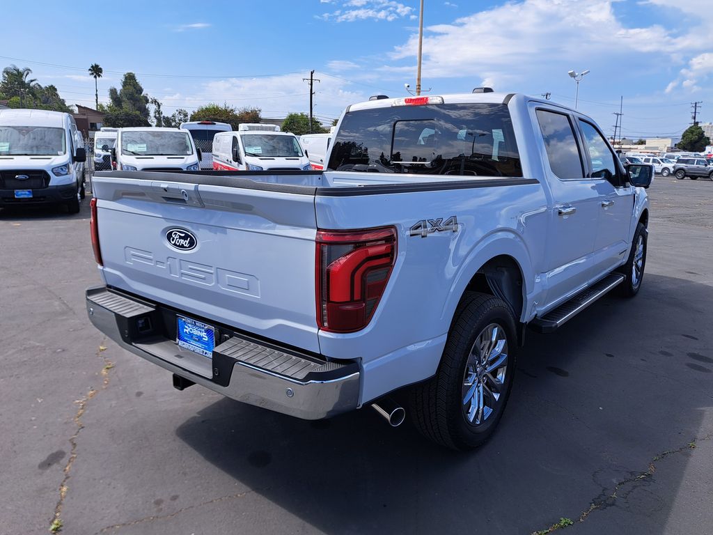 2025 Ford F-150 Lariat photo 4