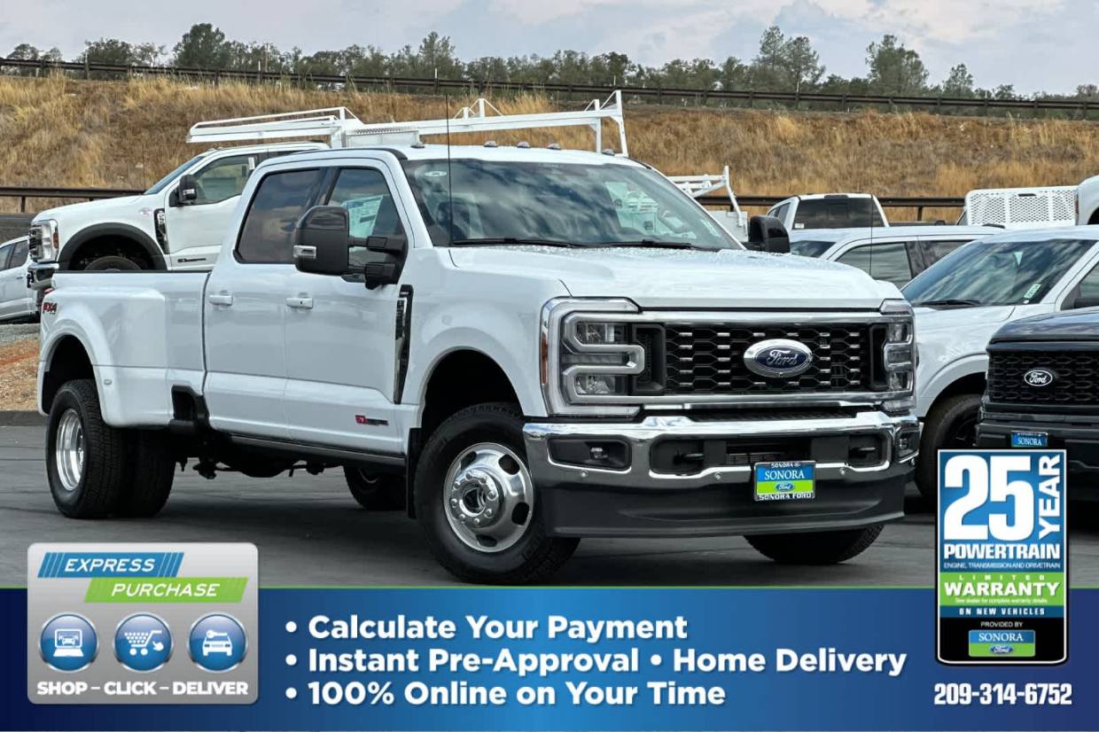 2026 Ford F-350 Super Duty Lariat's photo