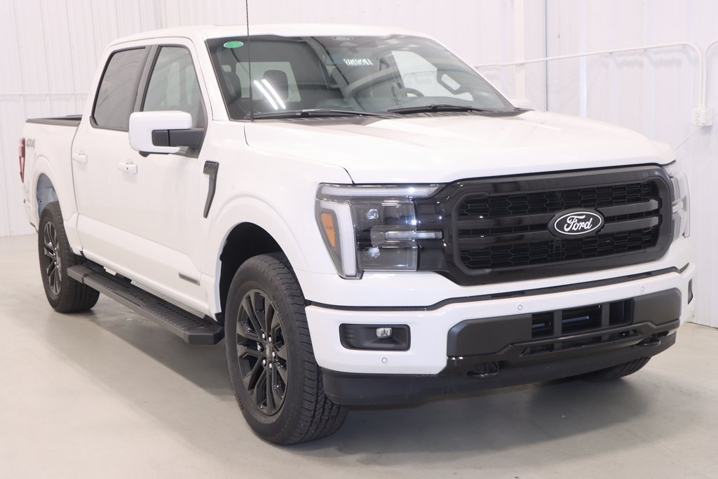 2025 Ford F-150 Lariat photo 2