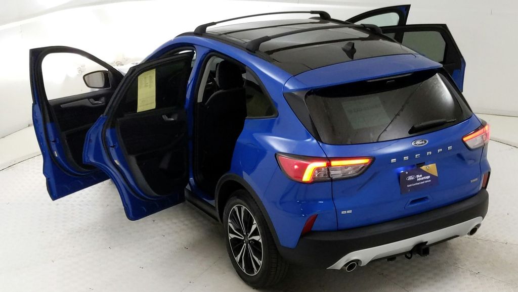 2021 Ford Escape SE Hybrid photo 19