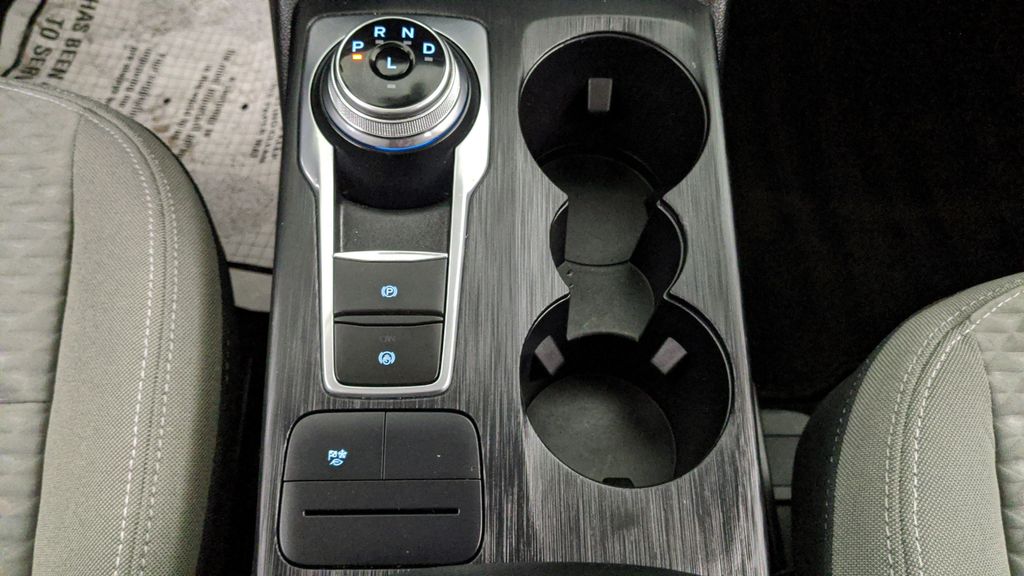 2021 Ford Escape SE Hybrid photo 23