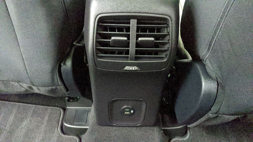 2021 Ford Escape SE Hybrid photo 27