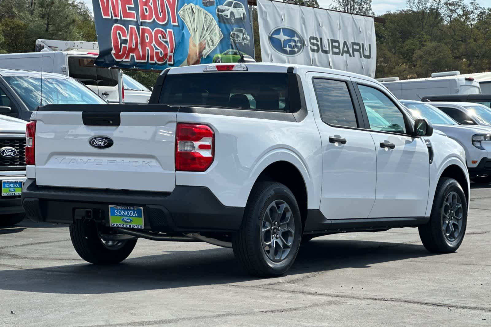 2025 Ford Maverick XLT photo 3