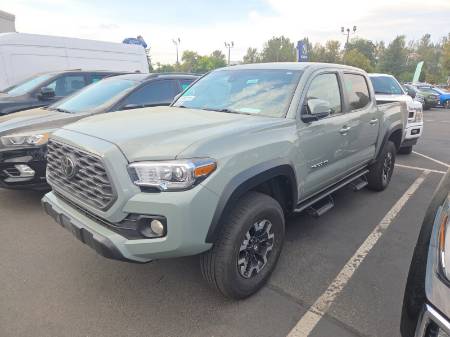 2022 Toyota Tacoma 4WD TRD OFF Road