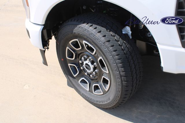 2026 Ford F-250 photo 5