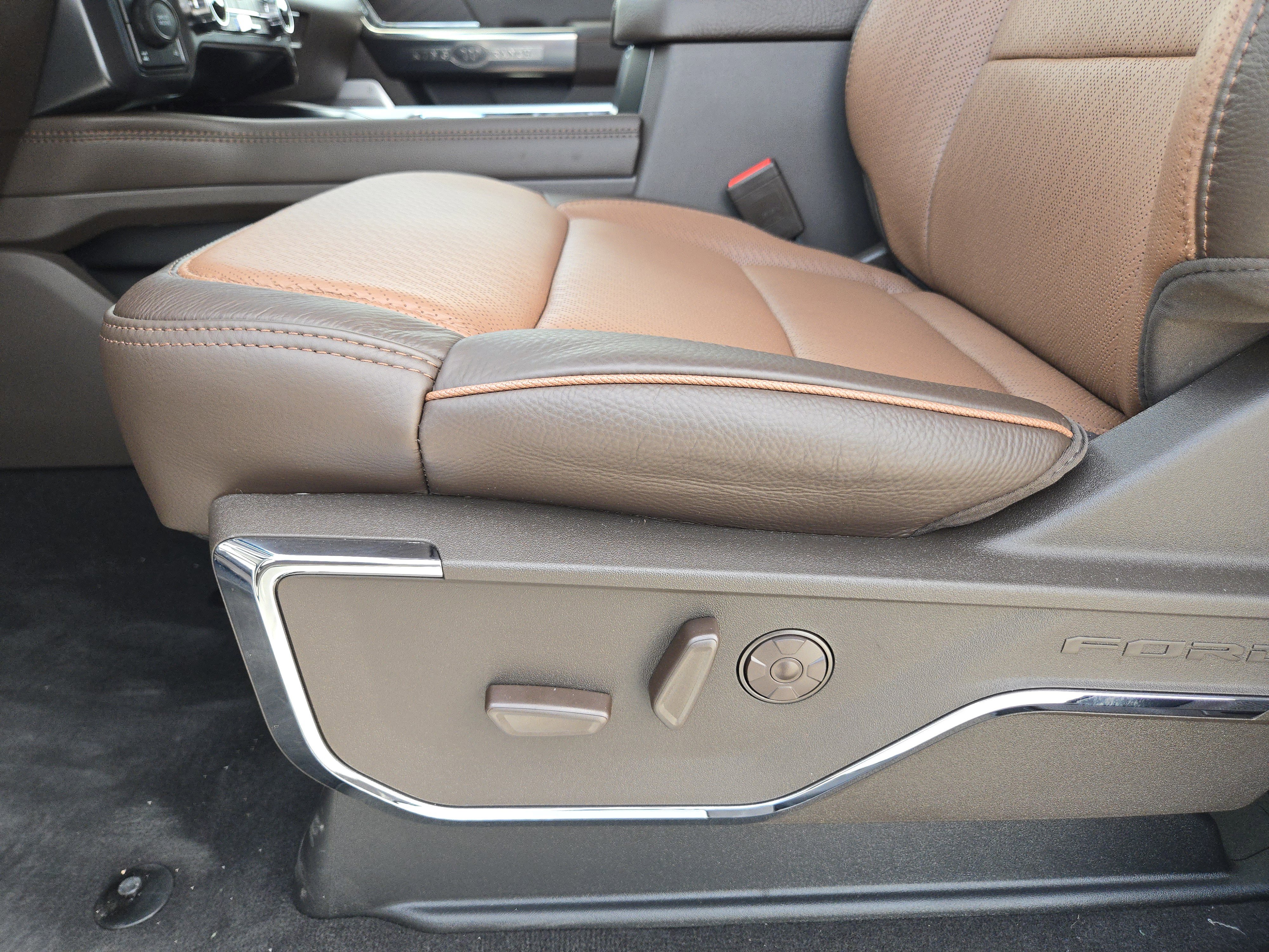 2026 Ford F-250 King Ranch photo 17
