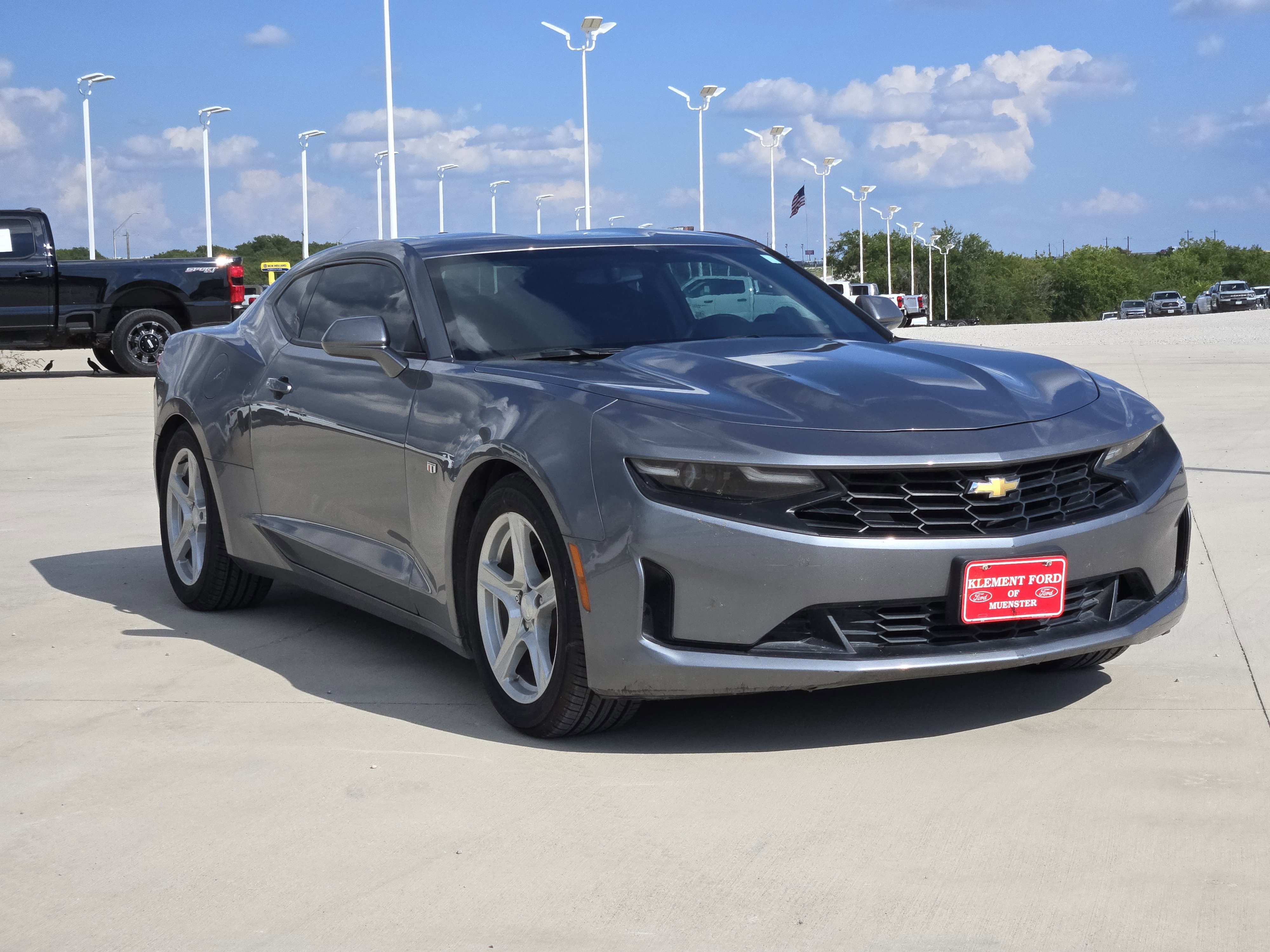 2021 Chevrolet Camaro 1LT photo 3