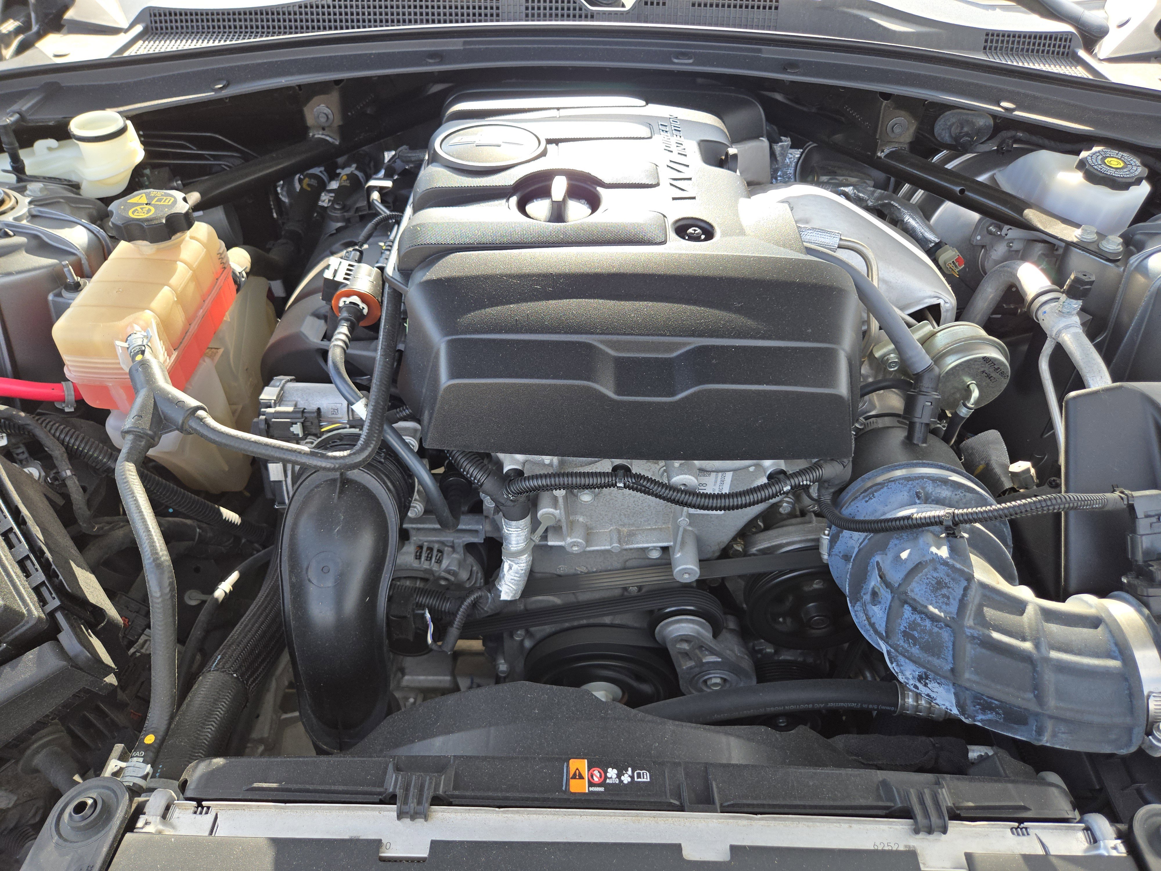 2021 Chevrolet Camaro 1LT photo 26