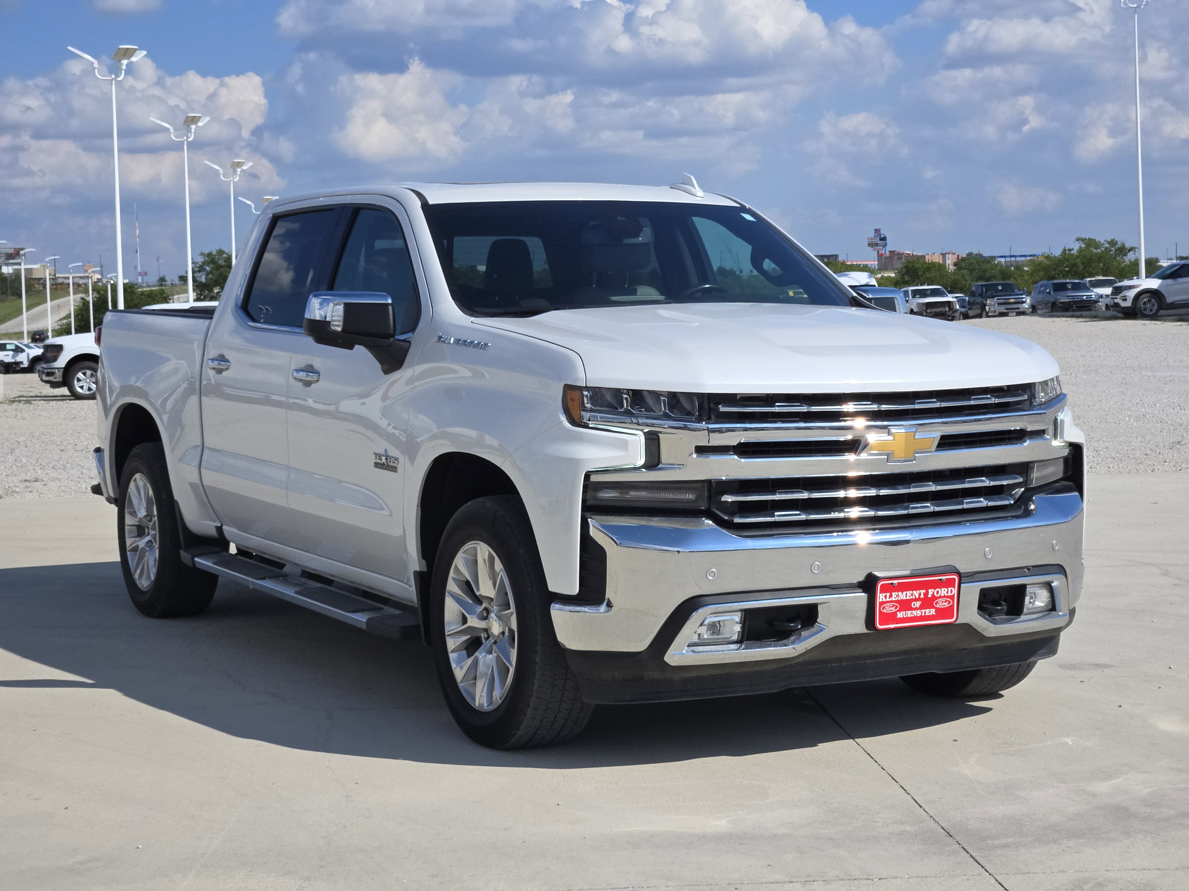 2022 Chevrolet Silverado 1500 LTZ photo 3