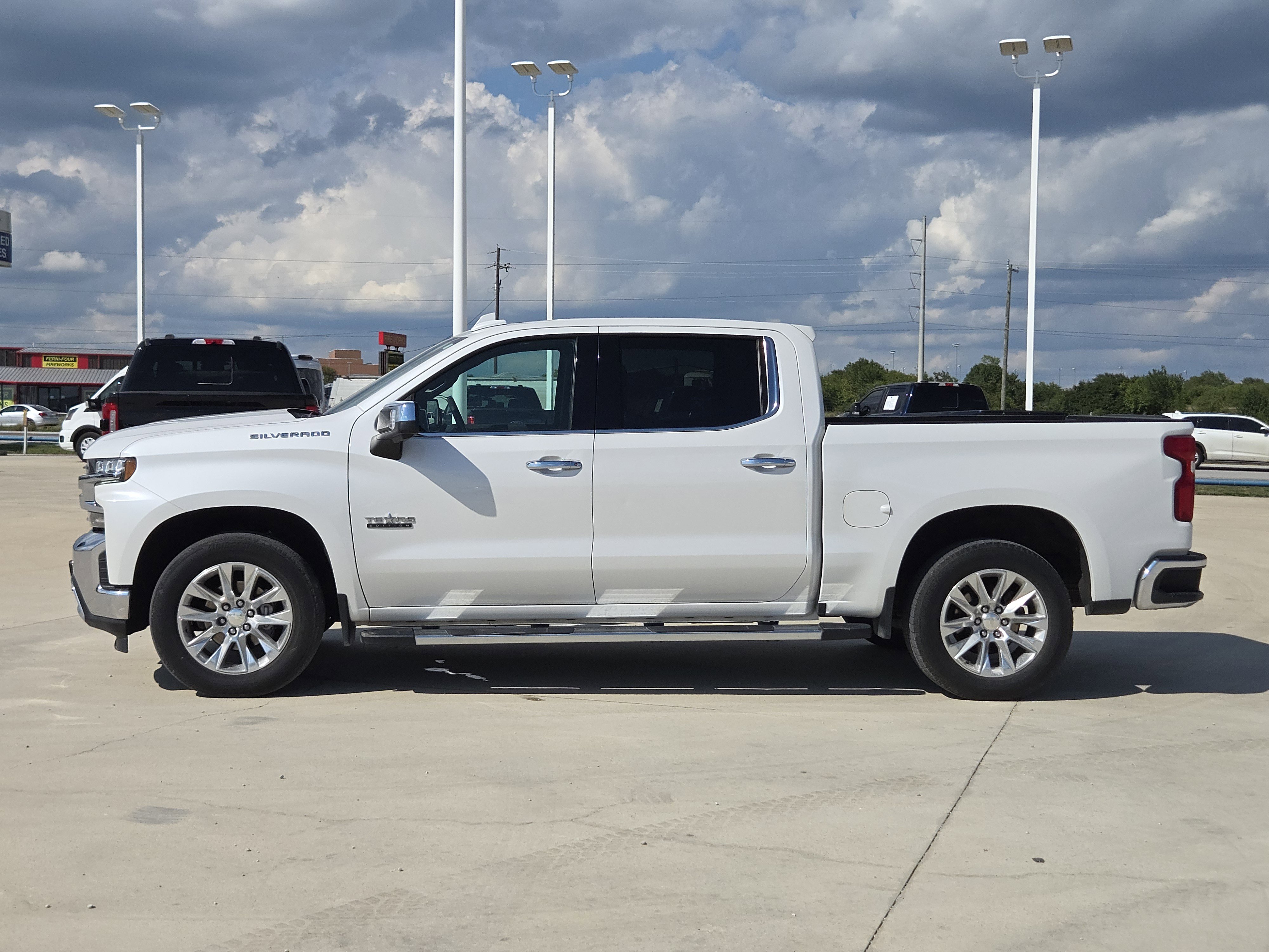 2022 Chevrolet Silverado 1500 LTZ photo 4
