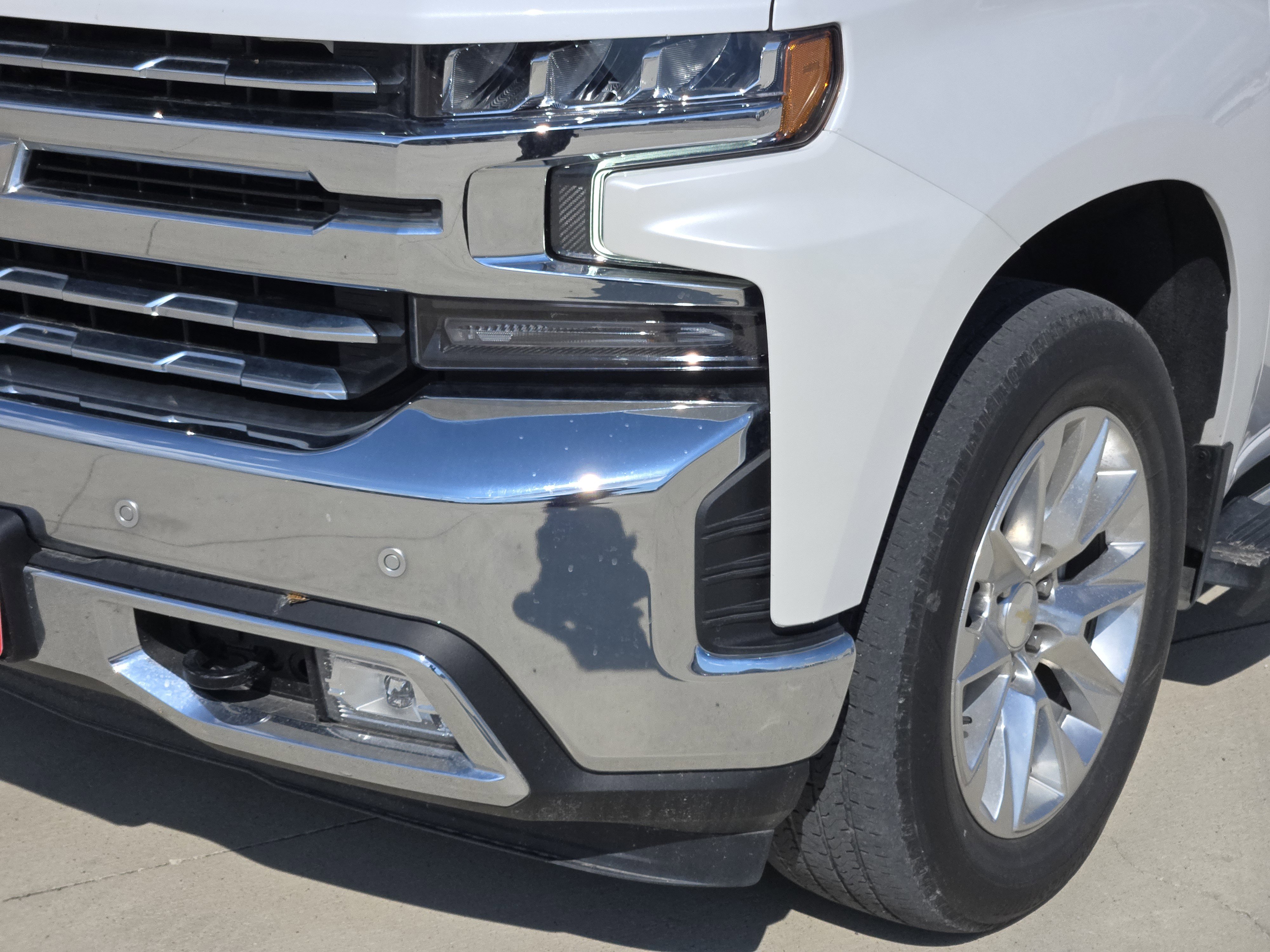 2022 Chevrolet Silverado 1500 LTZ photo 9
