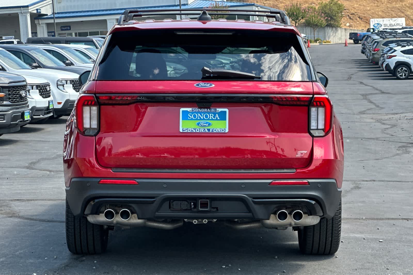 2025 Ford Explorer ST photo 2
