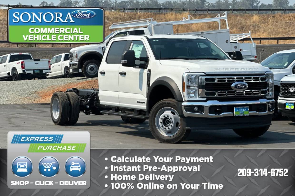 2026 Ford F-550 Super Duty Chassis Cab XL's photo