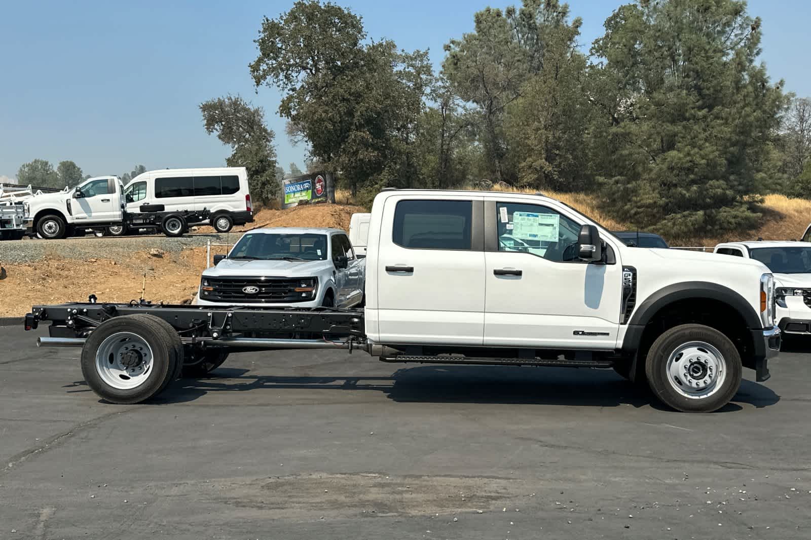 2026 Ford F-550 XL photo 2