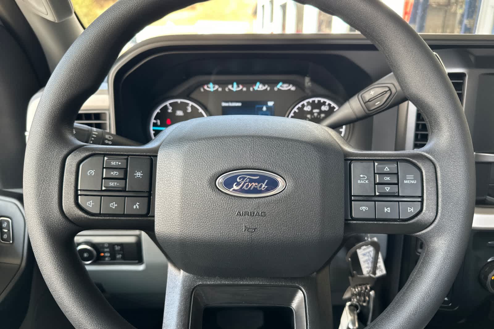 2026 Ford F-350 photo 14