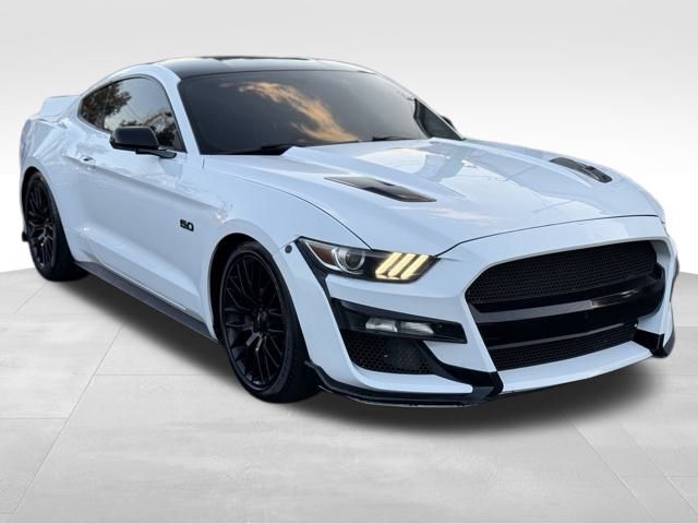 2015 Ford Mustang GT photo 2