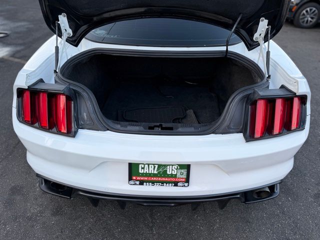 2015 Ford Mustang GT photo 8