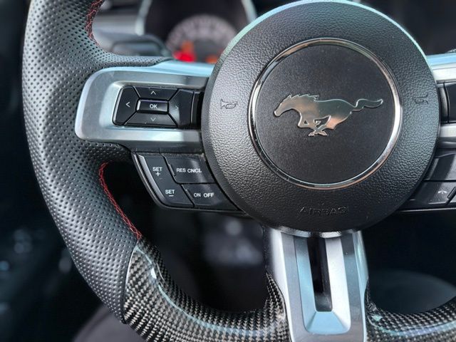2015 Ford Mustang GT photo 25