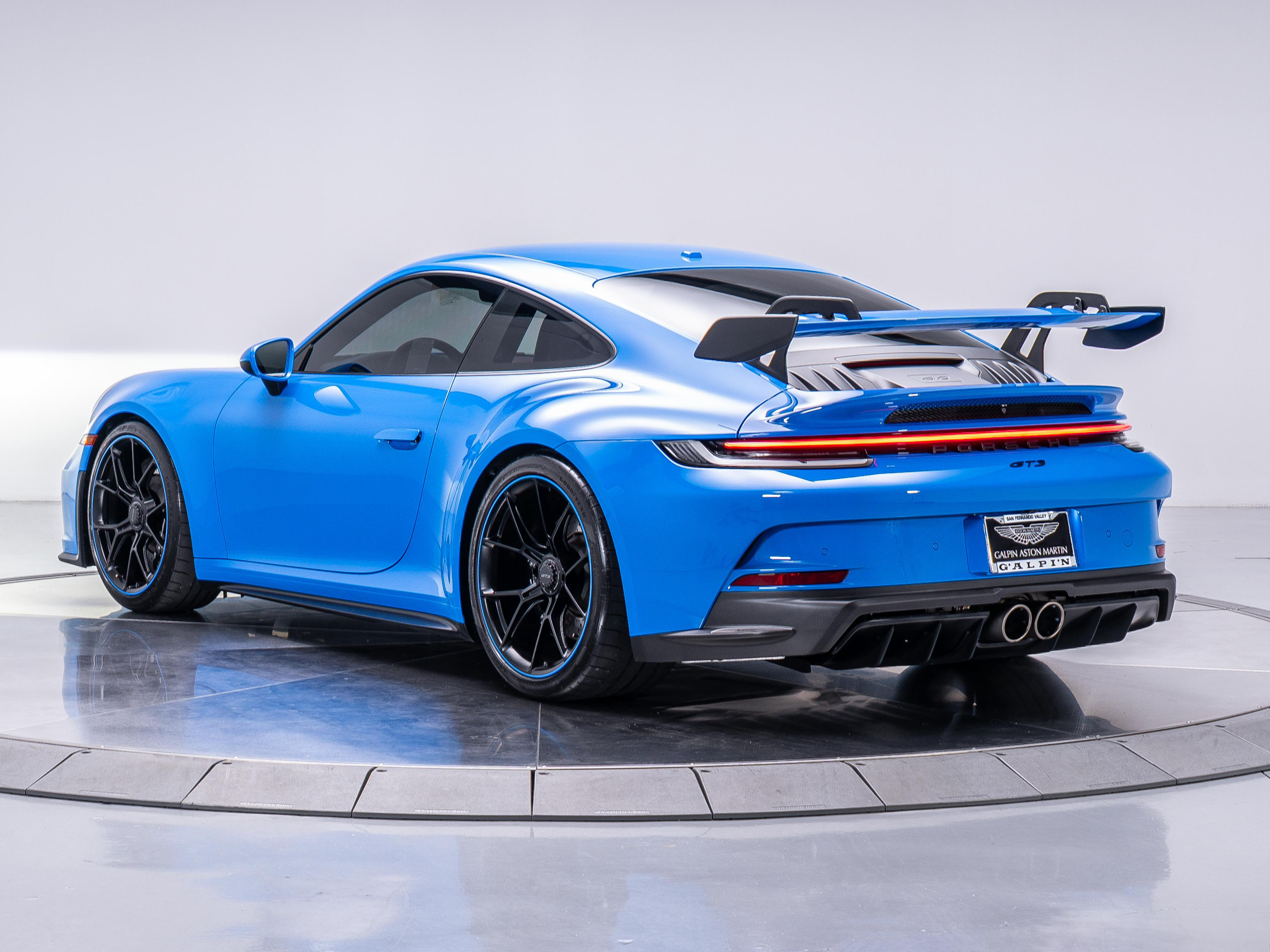 2022 Porsche 911 GT3 photo 3