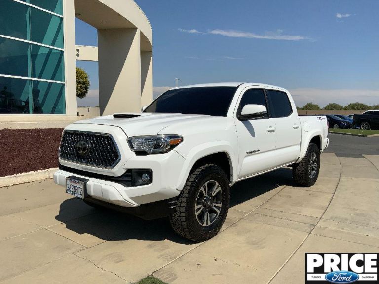 2019 Toyota Tacoma TRD Sport