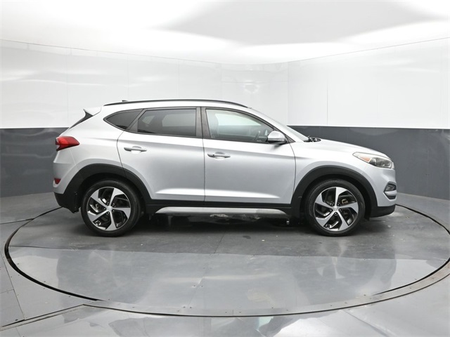 2018 Hyundai Tucson Value photo 24
