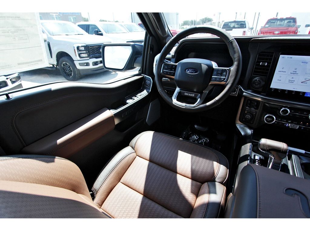 2025 Ford F-150 King Ranch photo 4