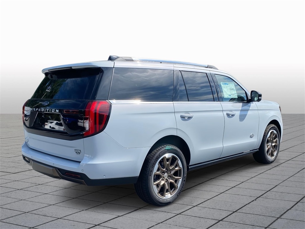 2025 Ford Expedition King Ranch photo 6