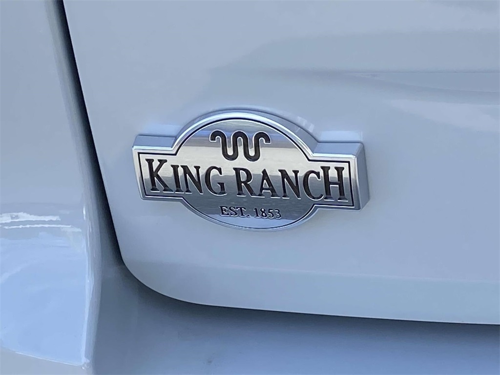 2025 Ford Expedition King Ranch photo 9