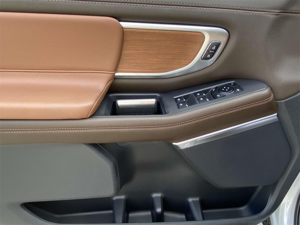 2025 Ford Expedition King Ranch photo 17